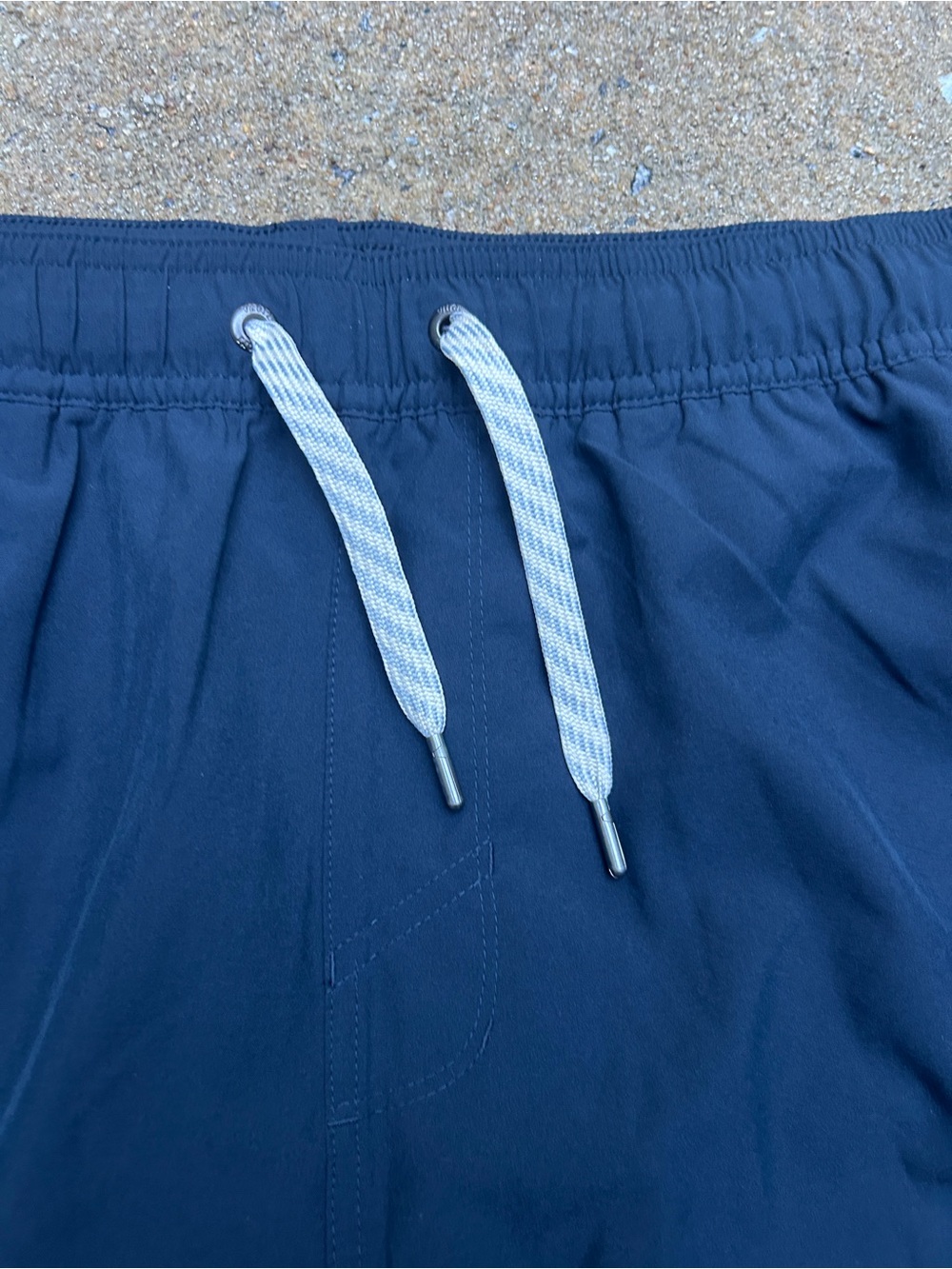 Vuori Men’s Navy Performance Shorts | Drawstring Elastic Waist Size XL - Picture 4 of 9